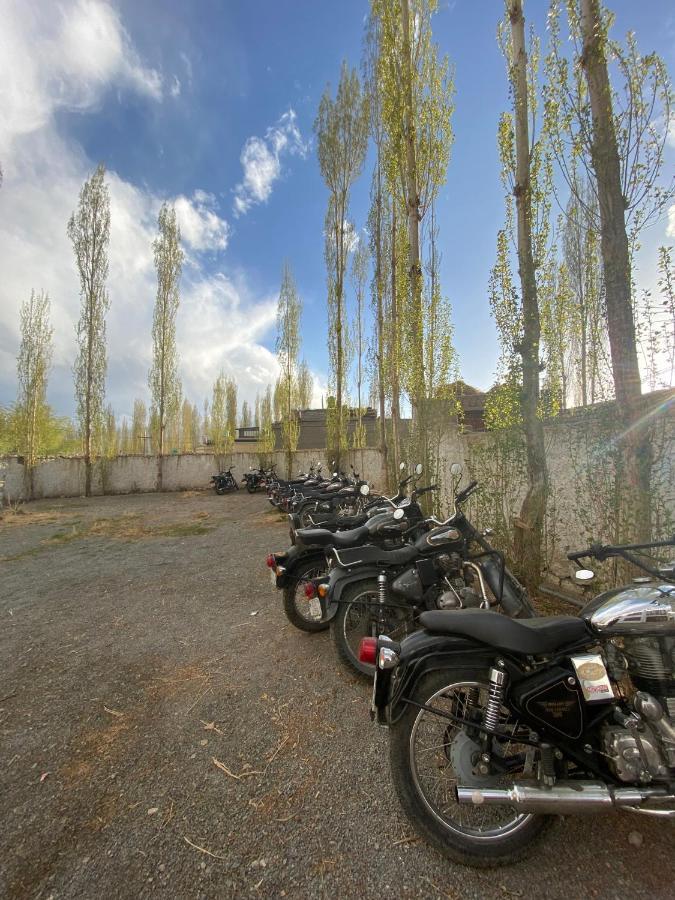 Happy Drifters Hostel Leh Exterior photo